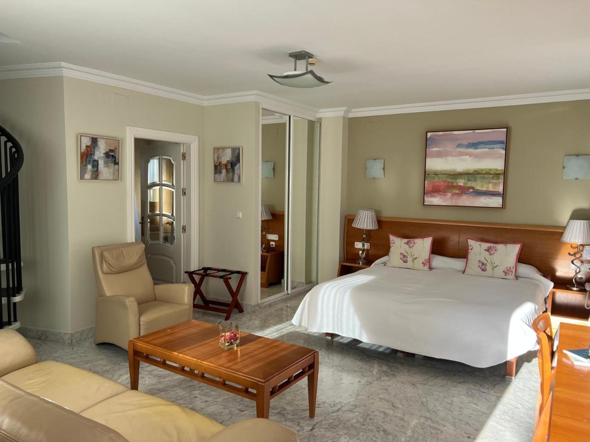 Hotel Paraiso Del Mar Nerja Luaran gambar