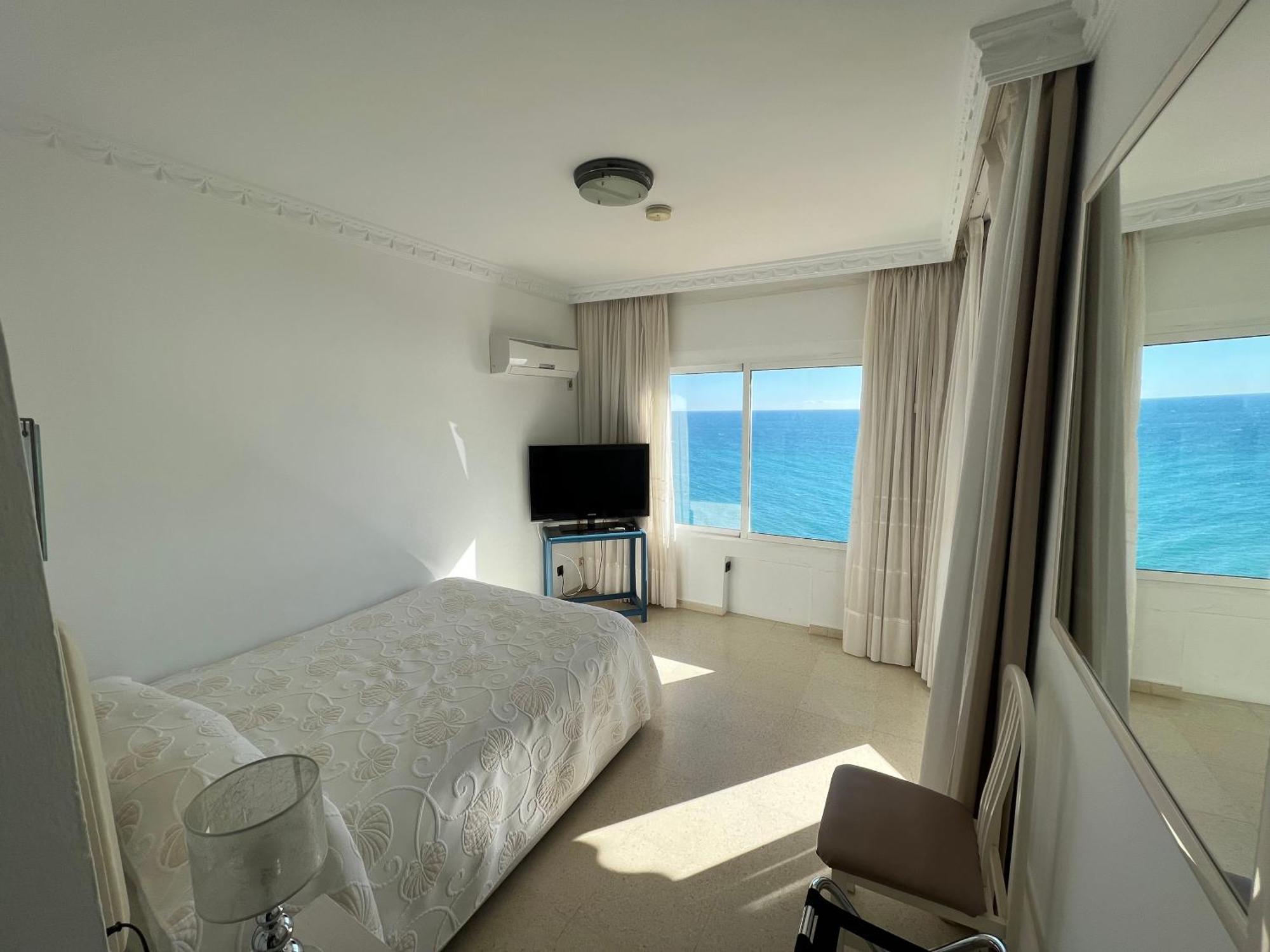 Hotel Paraiso Del Mar Nerja Bilik gambar