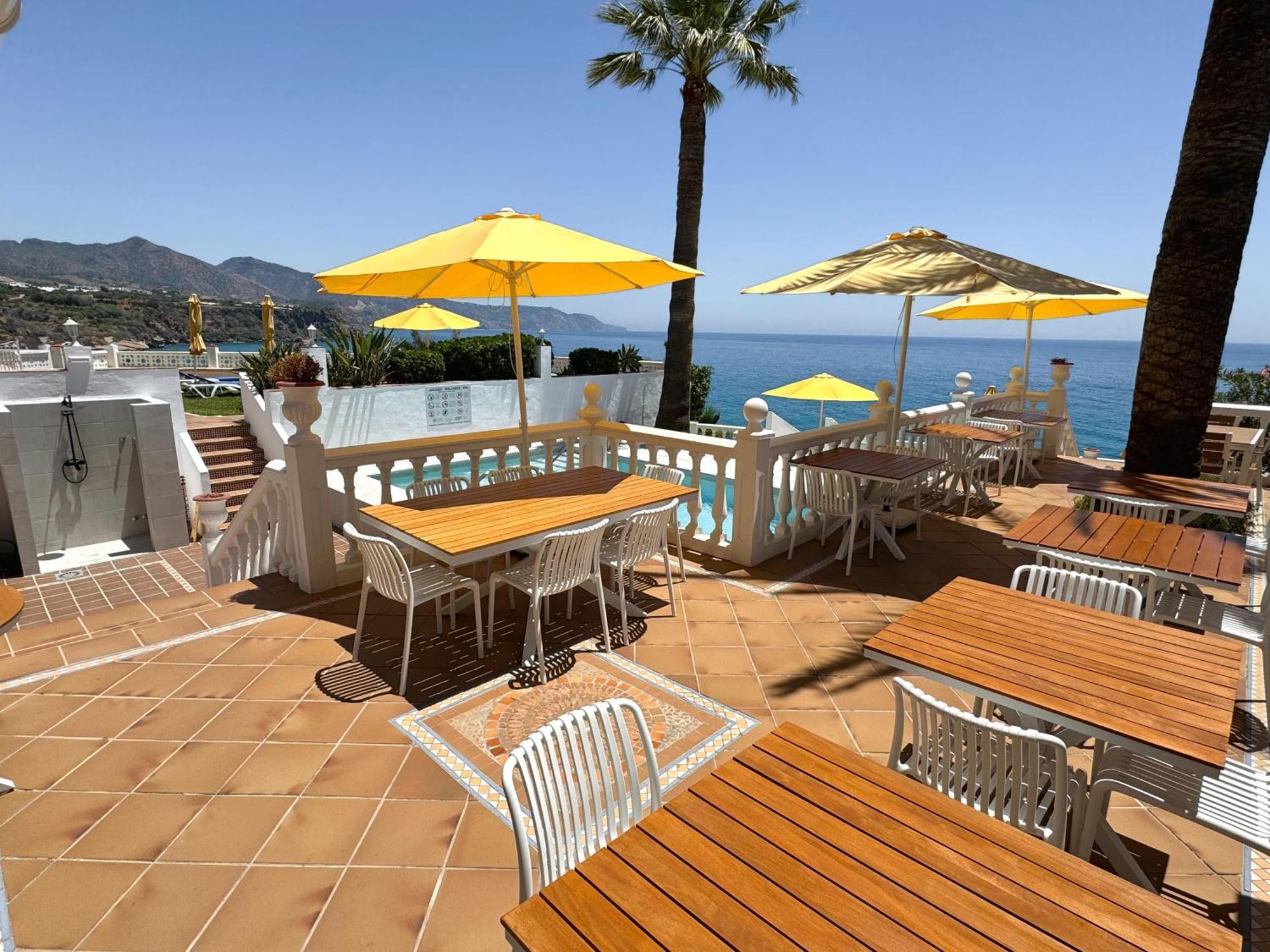 Hotel Paraiso Del Mar Nerja Luaran gambar