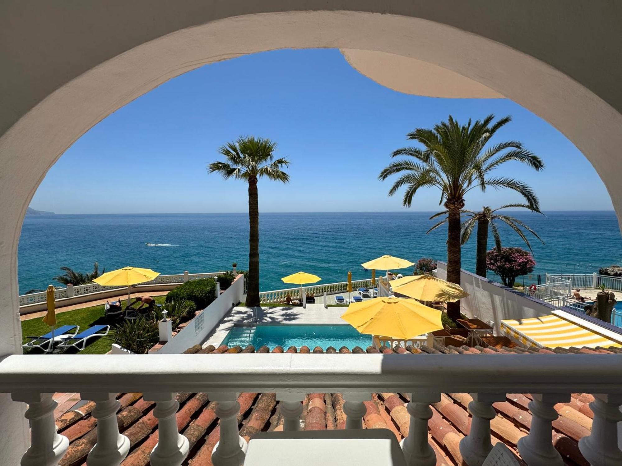 Hotel Paraiso Del Mar Nerja Luaran gambar